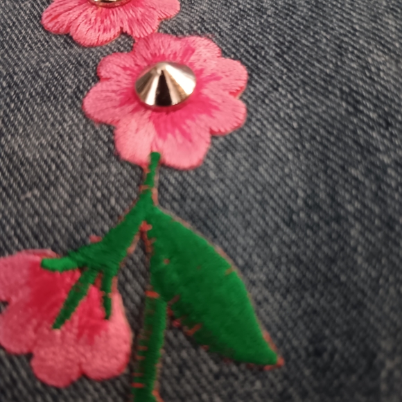 "I CAN BUY MYSELF FLOWERS," Customized Demin Jacket - Picture 8 of 17